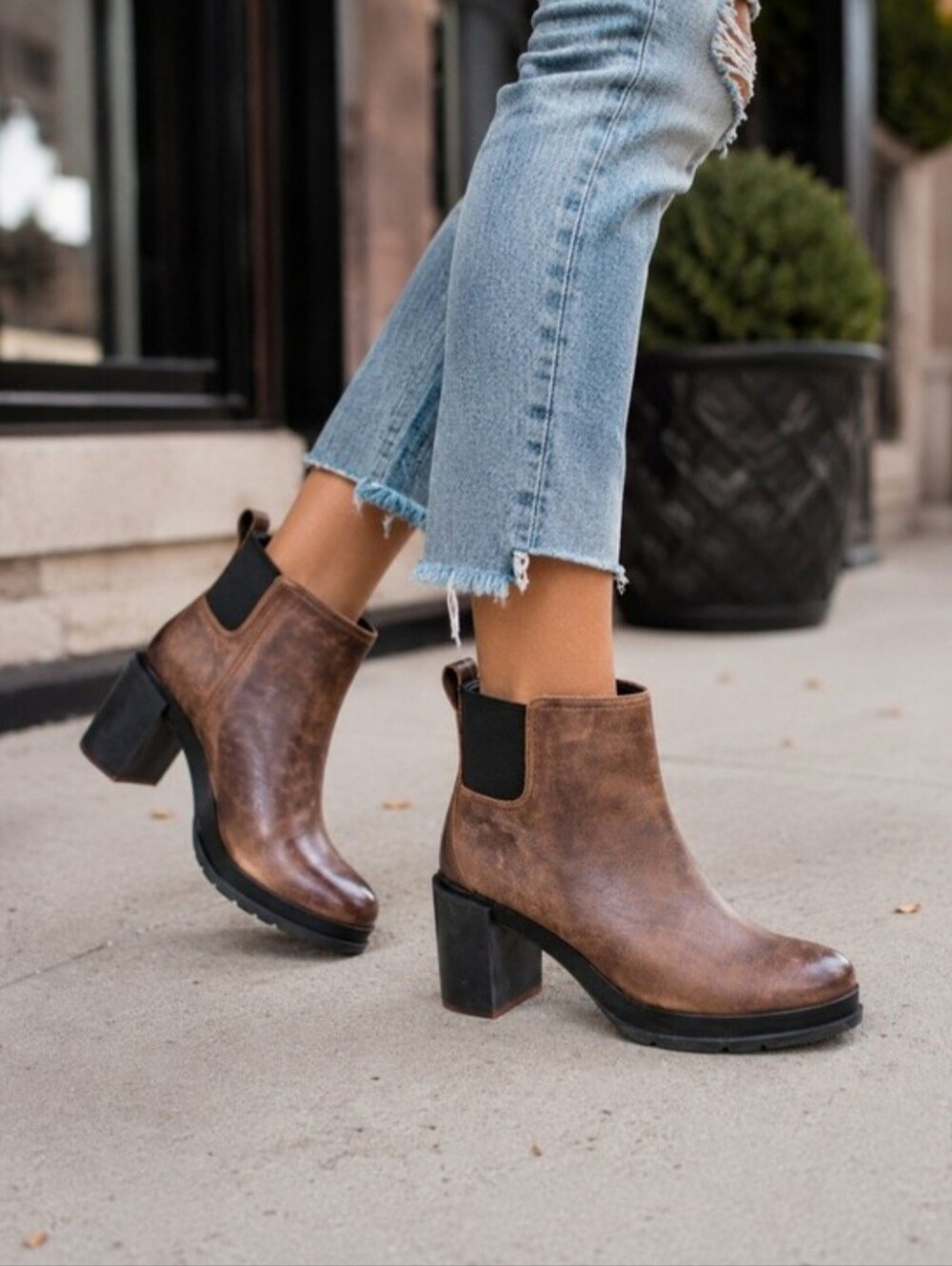 Sorel Blake Block Heel Bootie Size 9